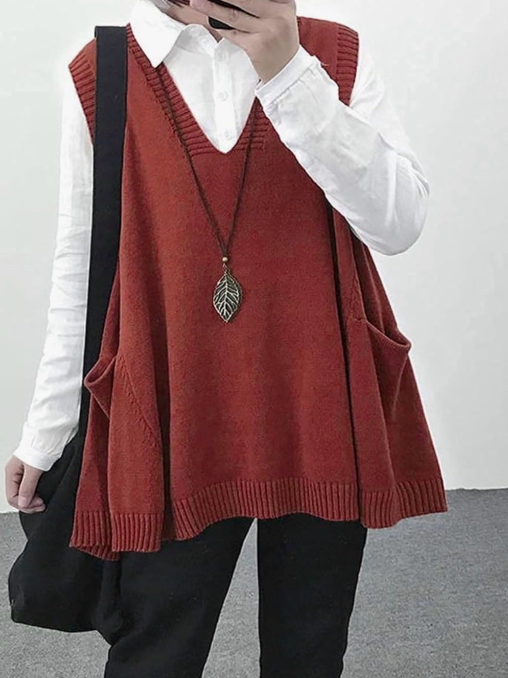 Sleeveless V-Neck Knit Tunic Sweater Vest in Rust Womens Large 100% Cotton